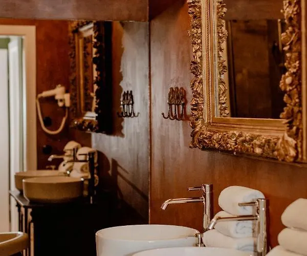 Zur Nandl Saint Wolfgang